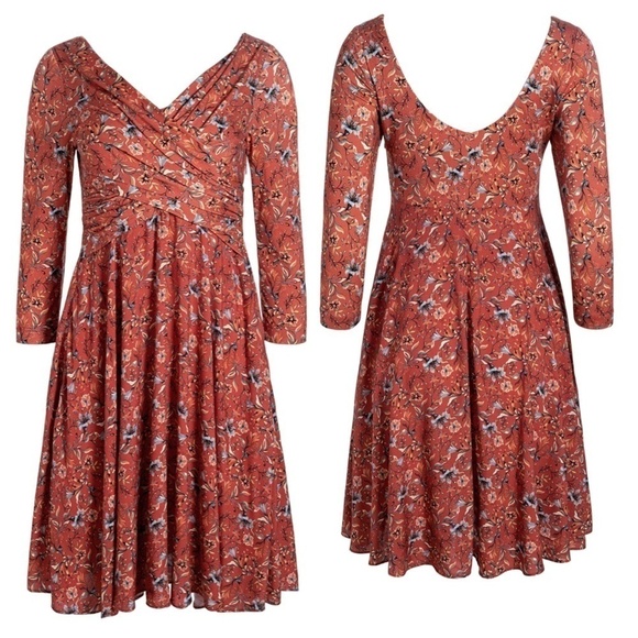 Peruvian Collection Artesinia Dress Handpainted Flowers Twirl Skirt w/ Pockets - Picture 15 of 16